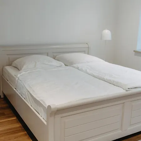 Vakantiehuis Zentrales Stadthaus Mit Dachterrasse & Parkplatz *